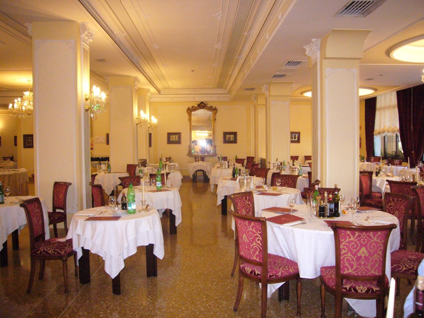 Lookandluxury-Travelblog-Hotelportraets-Grand-Hotel-Trieste-und-Victoria-Slideshow_032