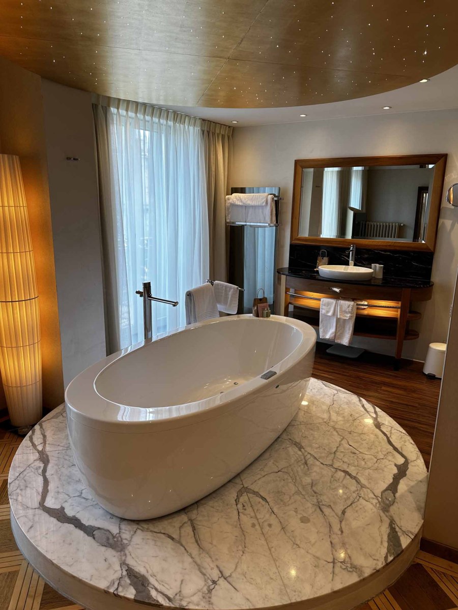 Look-and-Luxury-Travelblog-Hotel-des-Balances-Slideshow-004
