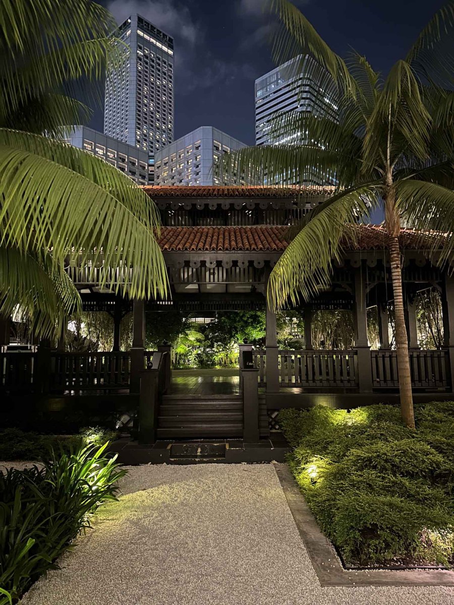 Look-and-Luxury-Travel-Magazine-Raffles-Singapore-Slideshow-012